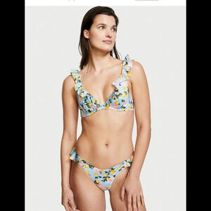 Victoria's Secret Ruffle Plungr Lemon Print Bikini